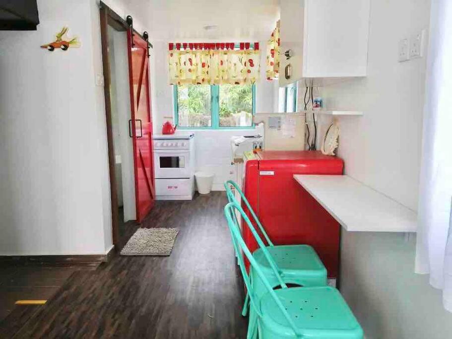 Villa Sea Kecil Tiny House Near Jetty Of Kuala Besut à Kampong Nail Extérieur photo