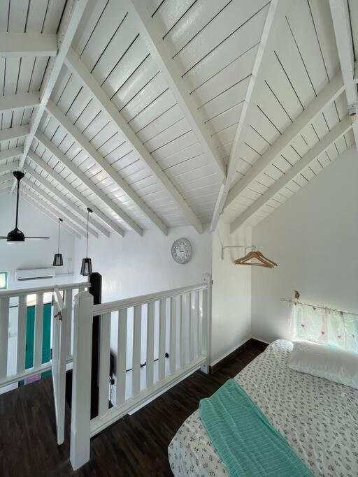 Villa Sea Kecil Tiny House Near Jetty Of Kuala Besut à Kampong Nail Extérieur photo